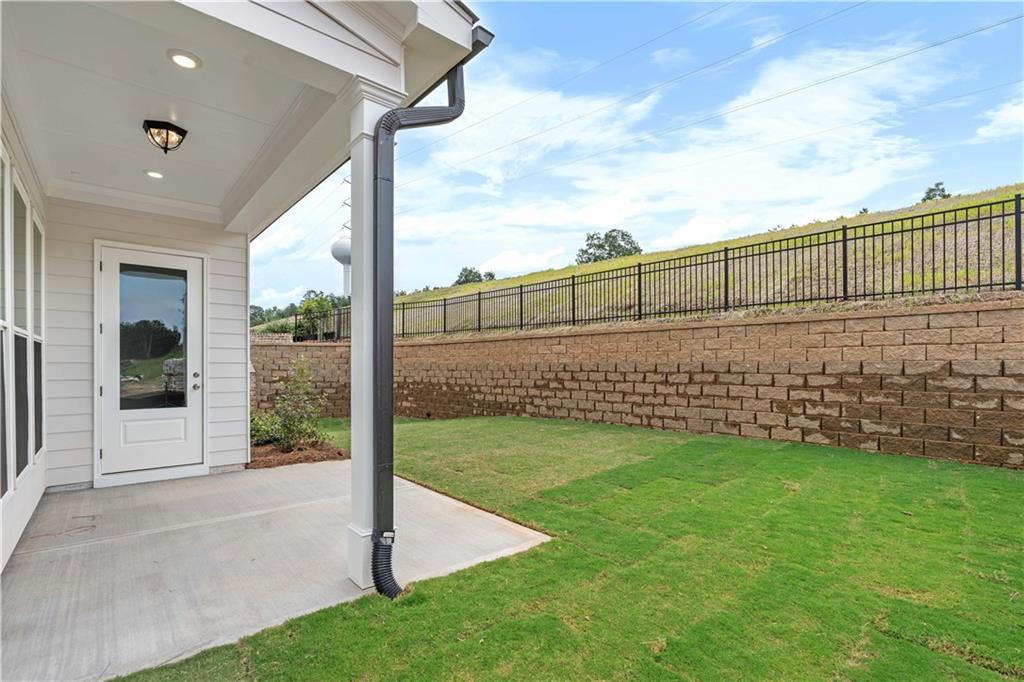 649 Summitt Hill Way