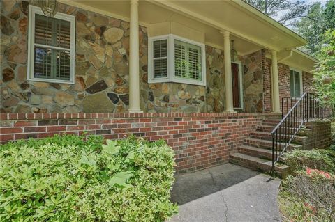 648 Cativo Drive SW Atlanta GA 30311
