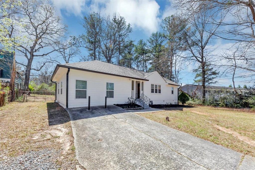 381 Warner St, Marietta, Georgia image 3
