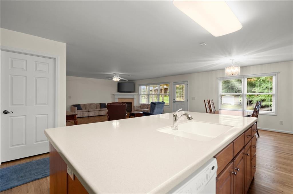 3950 Chattahoochee Road, Cumming, Georgia image 18