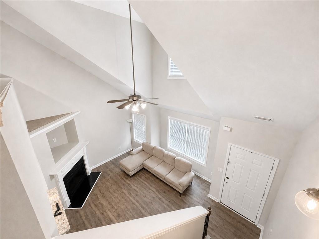 2184 Olmadison View