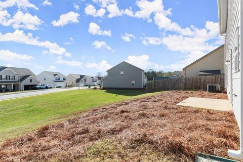 A home in Pendergrass