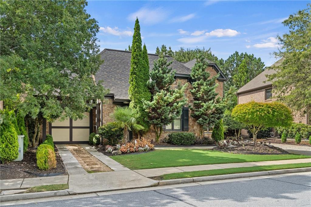 5030 Habersham Hills Drive