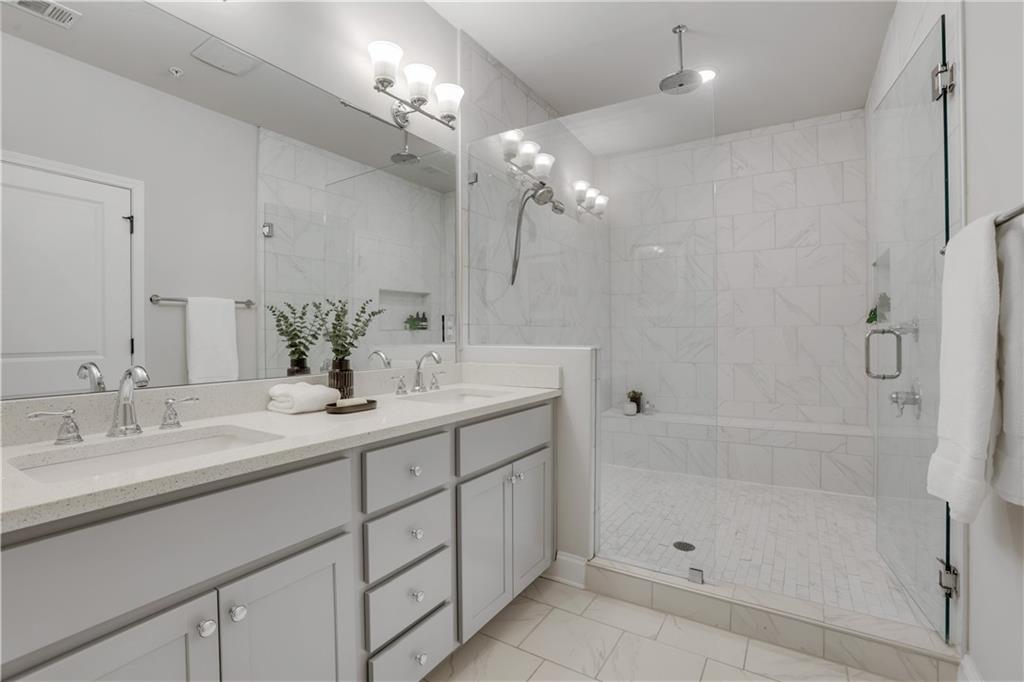 1292 Stone Castle Circle SE