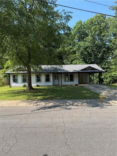 Homes For Rent - 4635 Lois Drive<br/> Buford, GA 30518