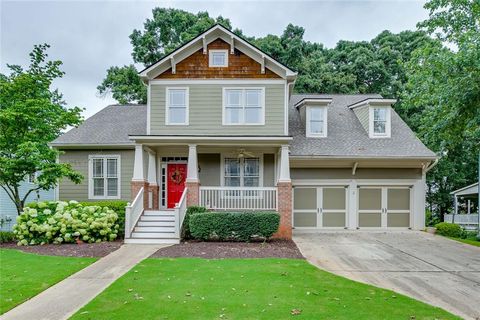 Homes For Sale - 5843 Peacock Lane<br/> Hoschton, GA 30548