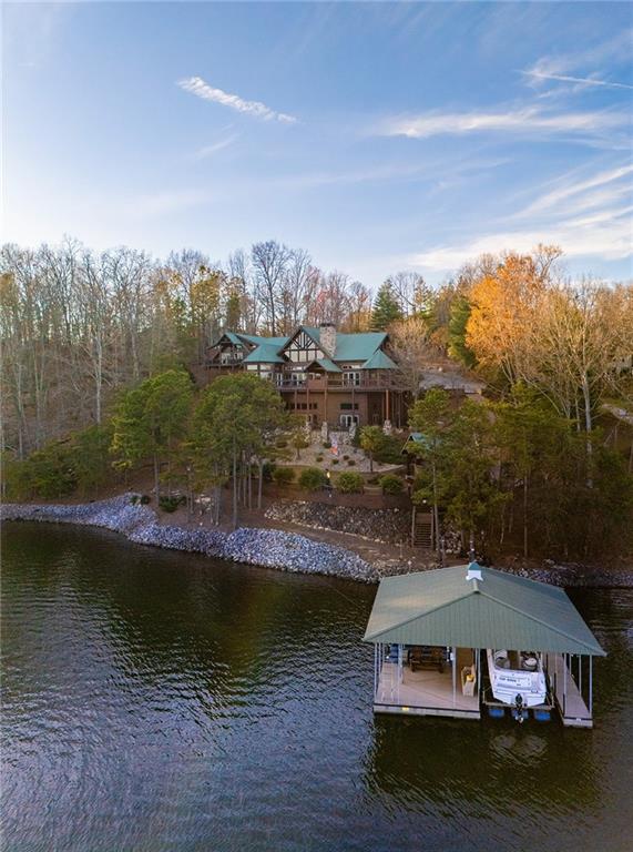 3406 Thunder Point