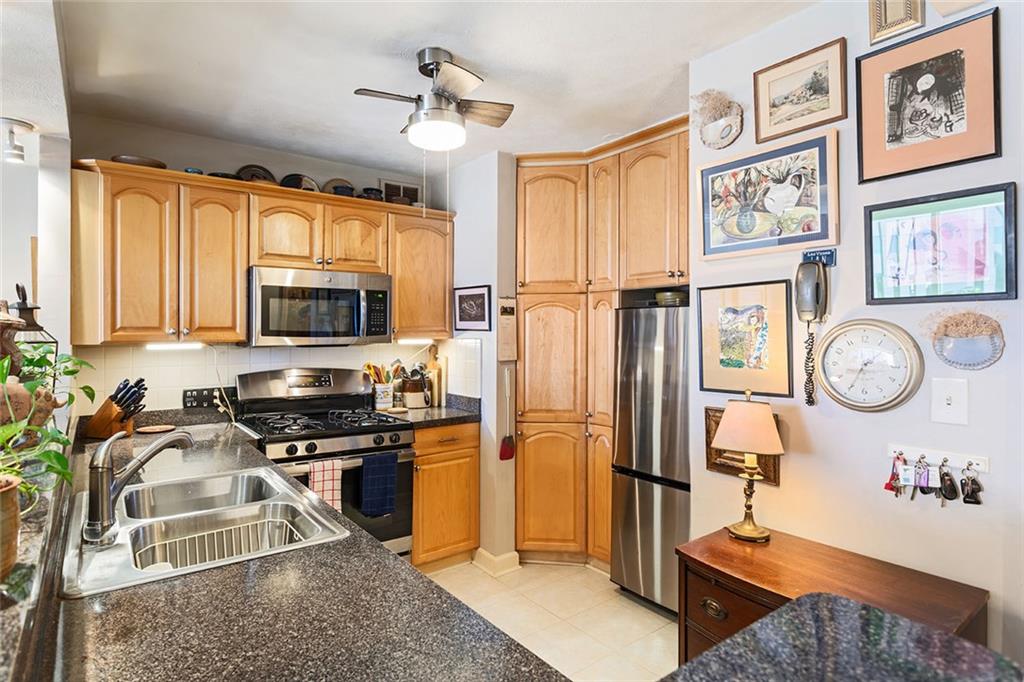 620 Peachtree Street NE 610