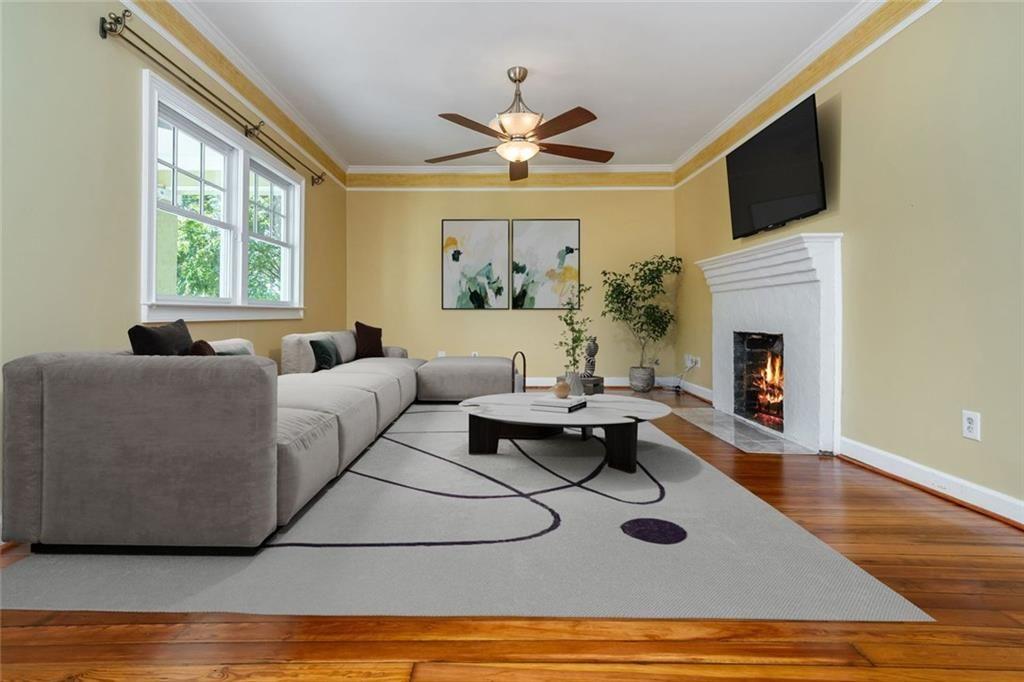 805 Holmes Street NW