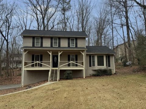 Homes For Sale - 1897 Winding Creek Lane<br/> Marietta, GA 30064