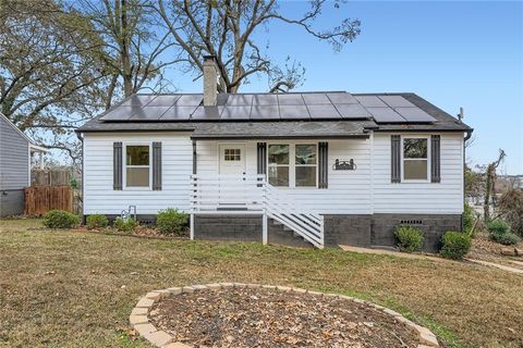 1688 Oak Knoll Circle SE Atlanta GA 30315