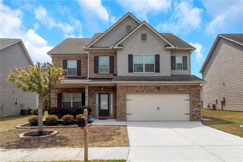 5743 Savannah River Atlanta GA 30349