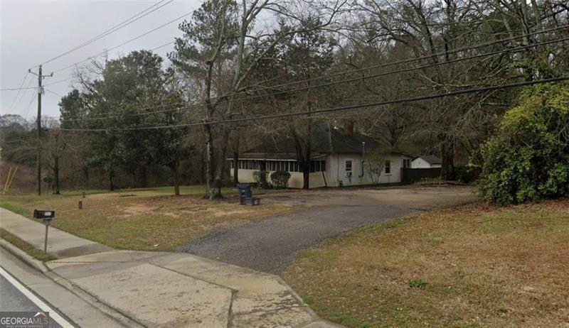2429 Scenic Highway