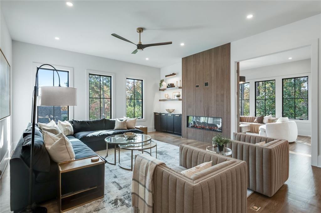 1442 Cedarhurst Drive