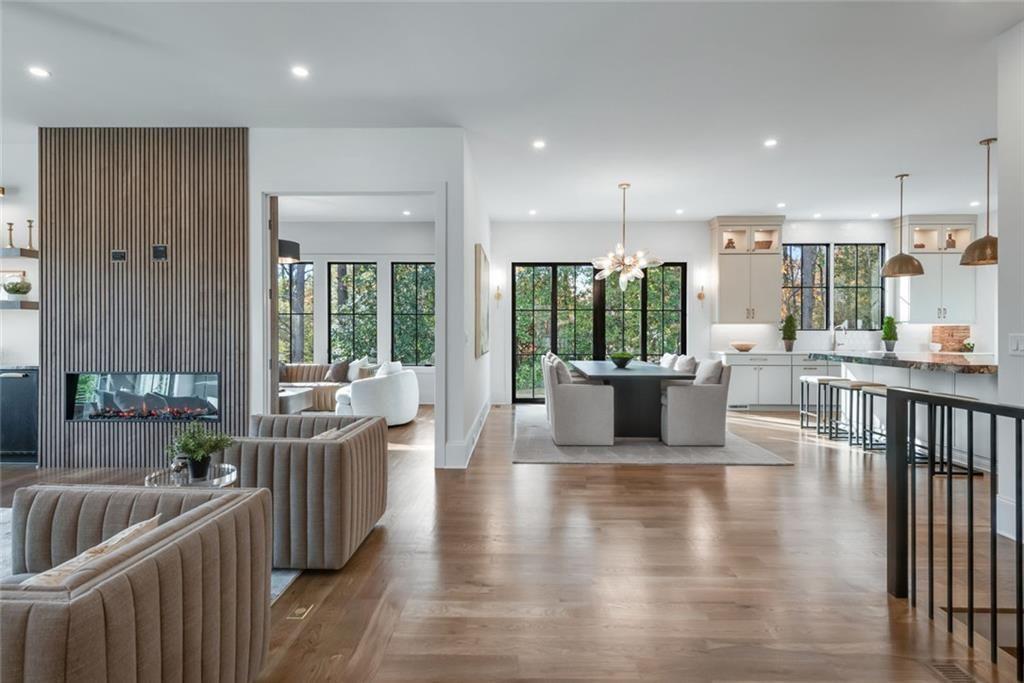 1442 Cedarhurst Drive