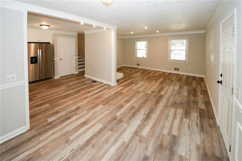 1616 W Kellogg Circle, Douglasville, Georgia image 14