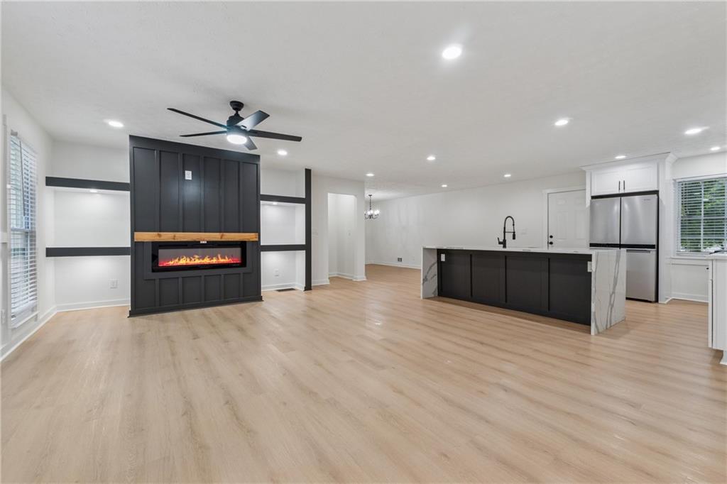 676 Bralorne Drive