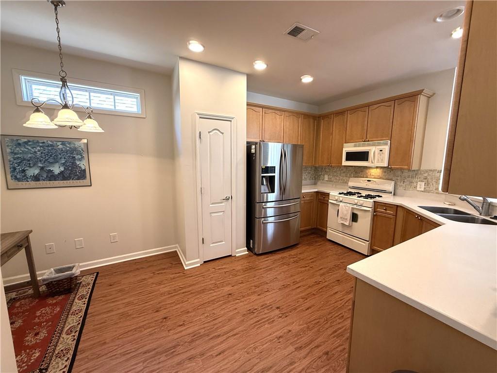 317 Glens Way, Woodstock, Georgia image 12