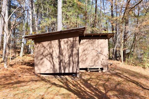 A home in Dawsonville