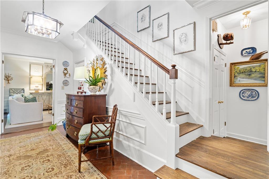 385 Camden Road NE