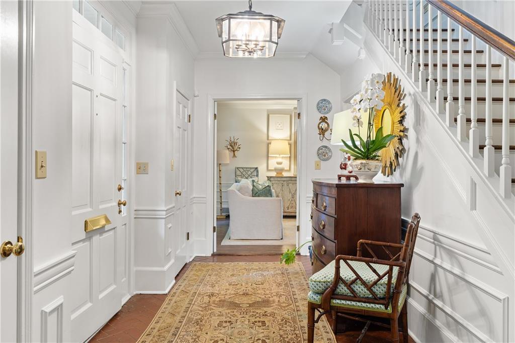 385 Camden Road NE