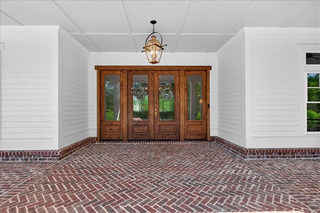 800 Garland Mountain Trail