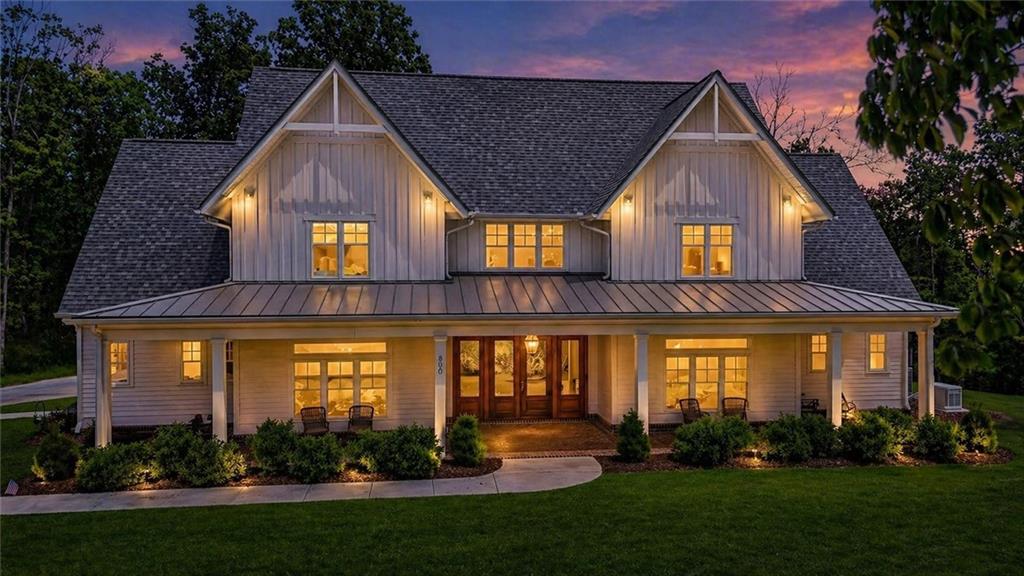 800 Garland Mountain Trail