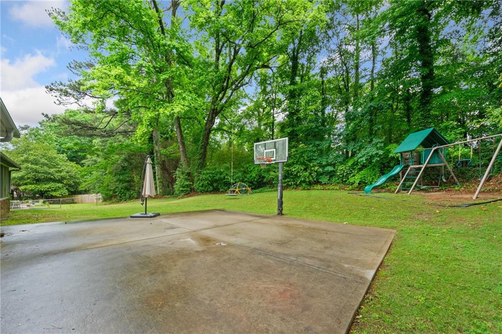 1728 N Holly Lane, Atlanta, Georgia image 33