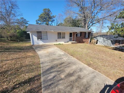 Homes For Sale - 105 Woodhaven Drive<br/> Stockbridge, GA 30281