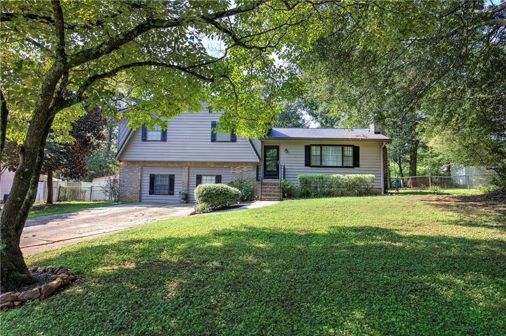 4573 WESTVIEW Drive