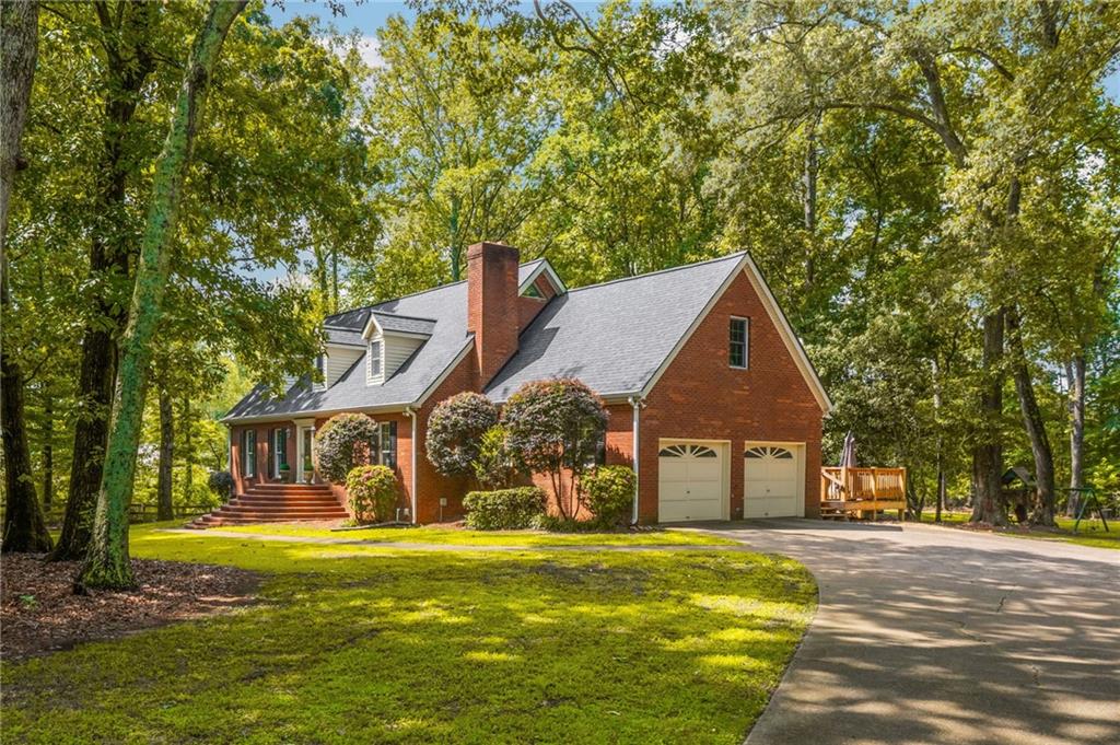 6695 Woodstock Road