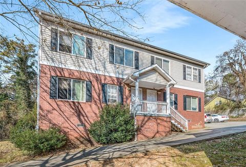Multifamily For Sale - 2045 Lois Place<br/> Atlanta, GA 30318
