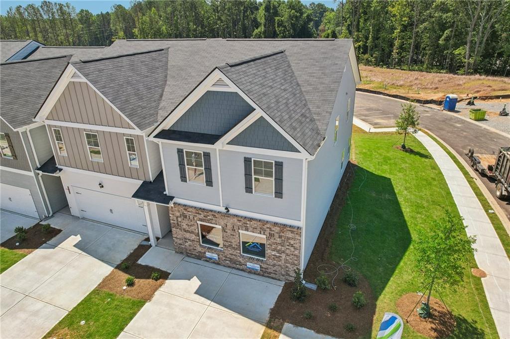 323 Crimson Drive, Union City, Georgia image 4