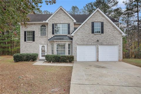 A home in Fairburn