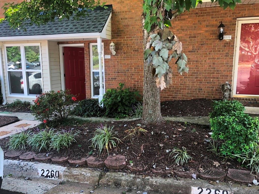 Jamestowne - Residential Lease