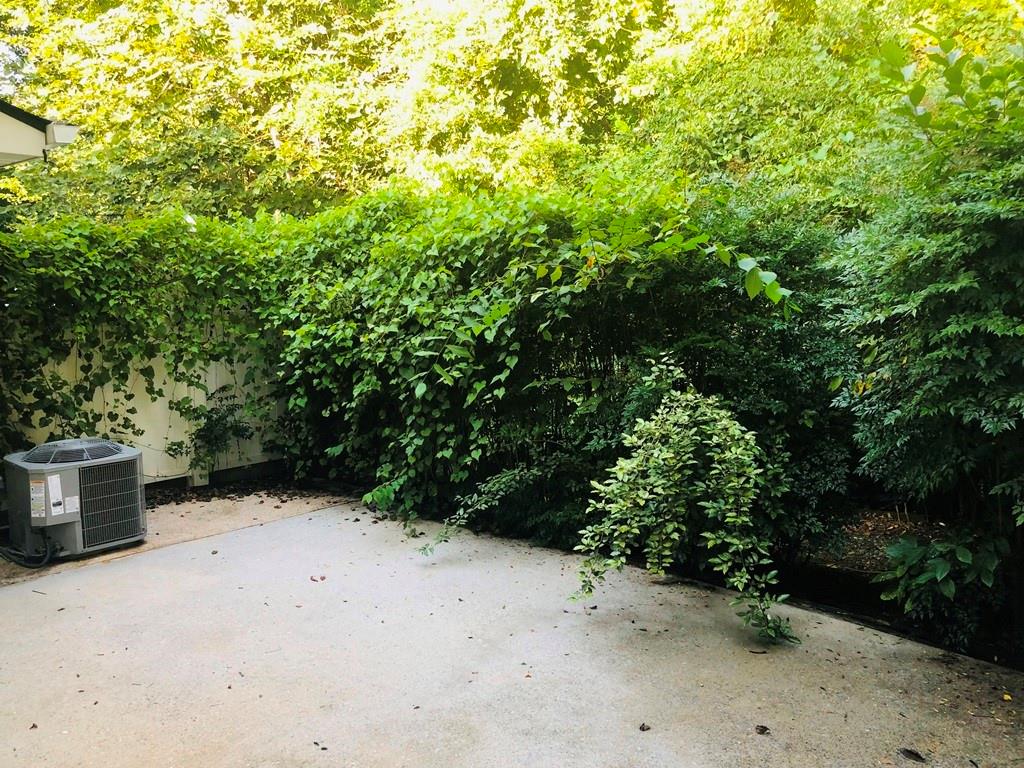 Jamestowne - Residential Lease