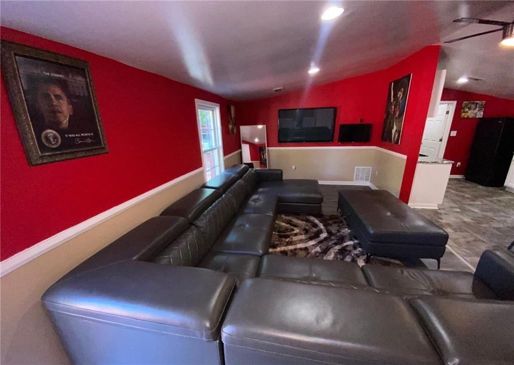 615 Woodruff Road