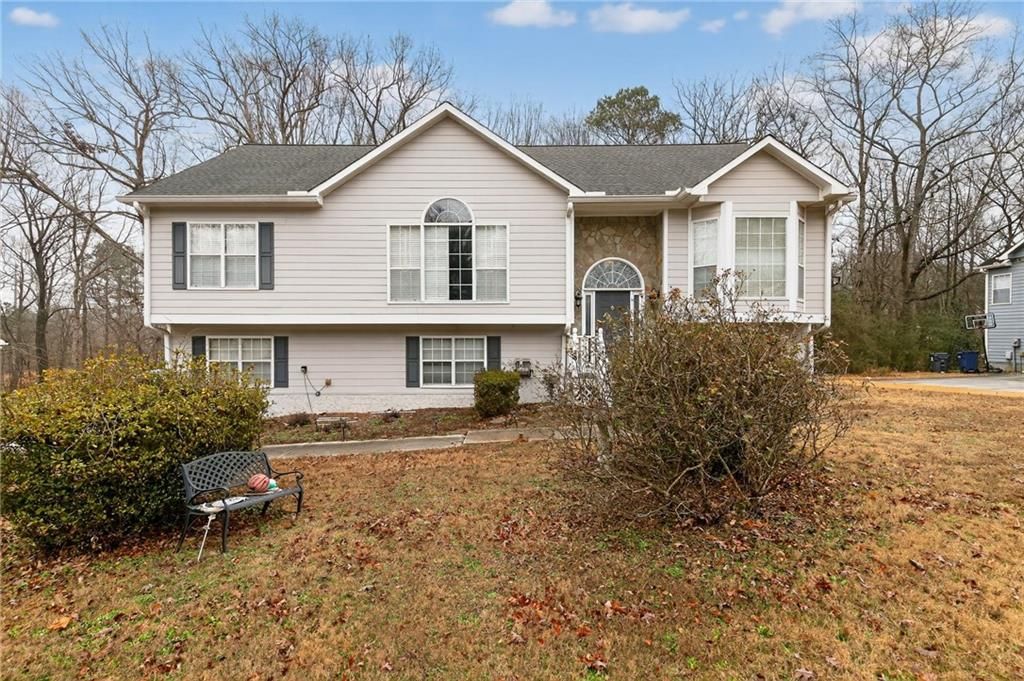 Photo of 4030 Greentree Court, Douglasville, GA 30135 (MLS # 7706013)