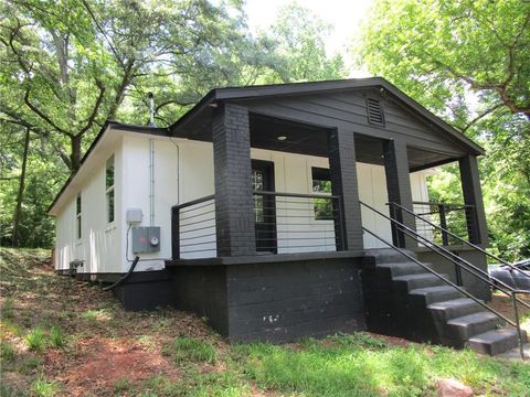 Single Family Residence in Atlanta GA 3236 Jonesboro Road.jpg