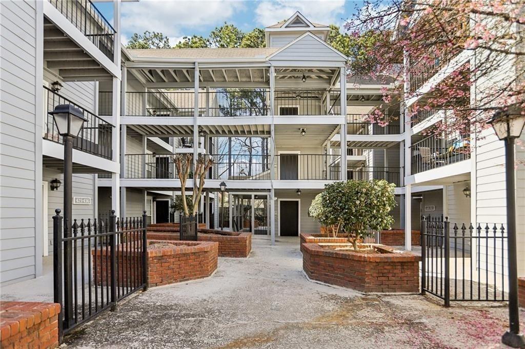 324 Granville Court
