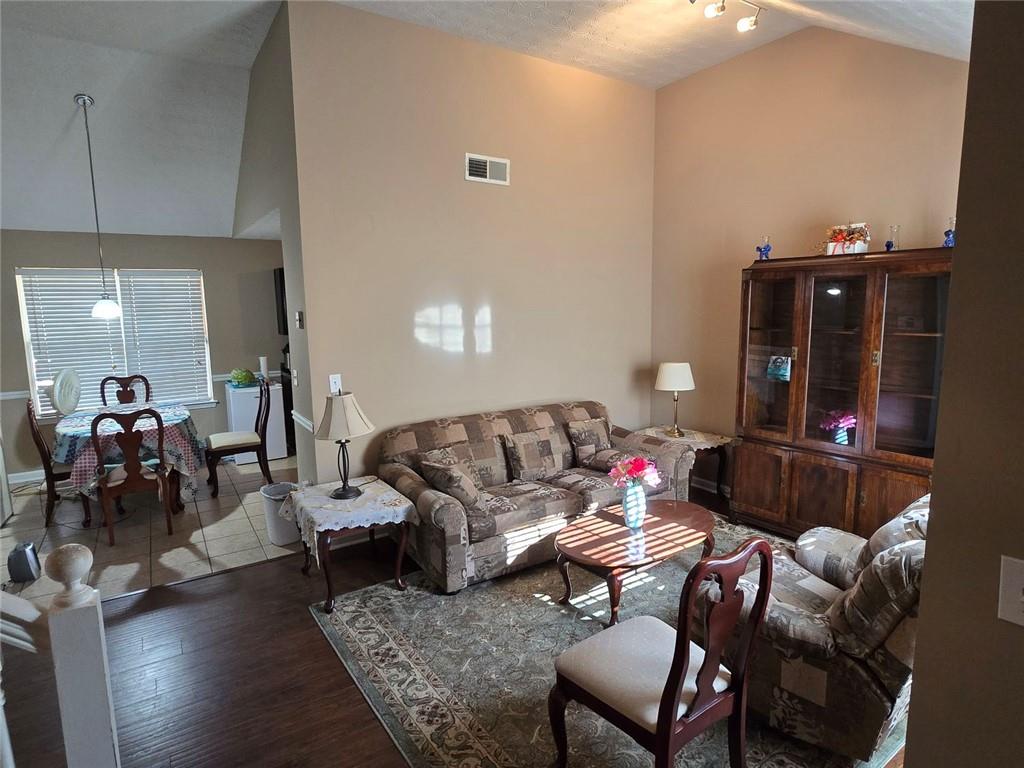 1036 Quail Hunt Drive