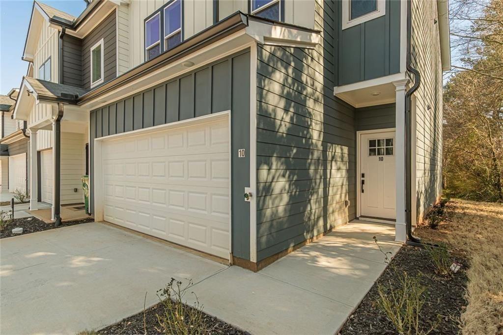 4011 Redan Road 10