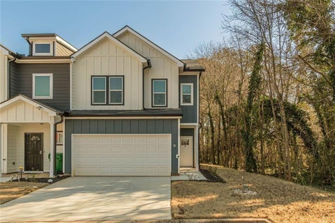 Townhouse For Sale - 4011 Redan Road #10<br/> Stone Mountain, GA 30083