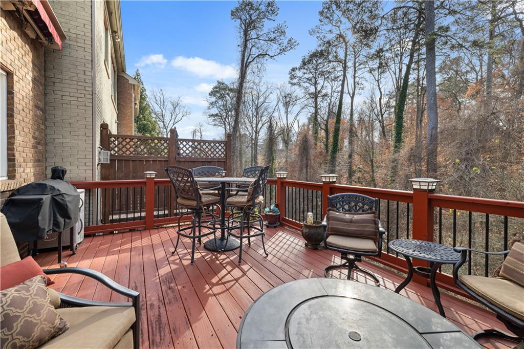 2827 Overlook Trace, Atlanta, Georgia image 24