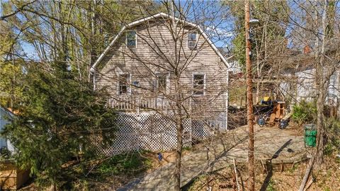 Homes For Sale - 5 Ivy Street<br/> Canton, GA 30114