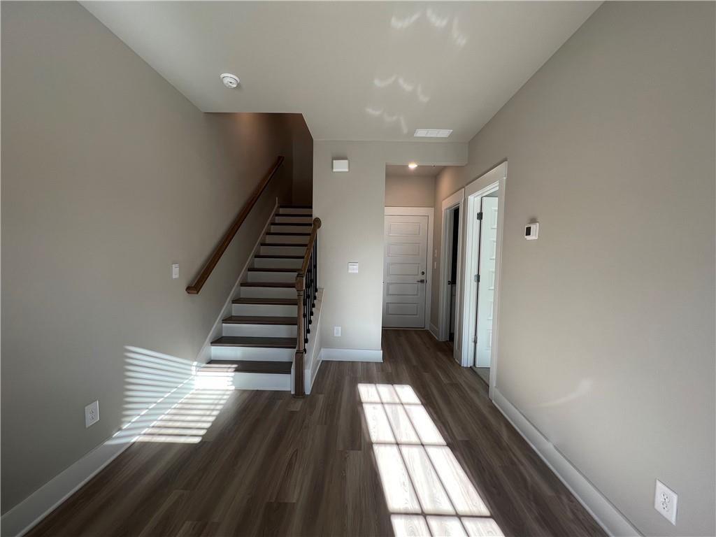 The Ridgewalk Landing - Residential Lease