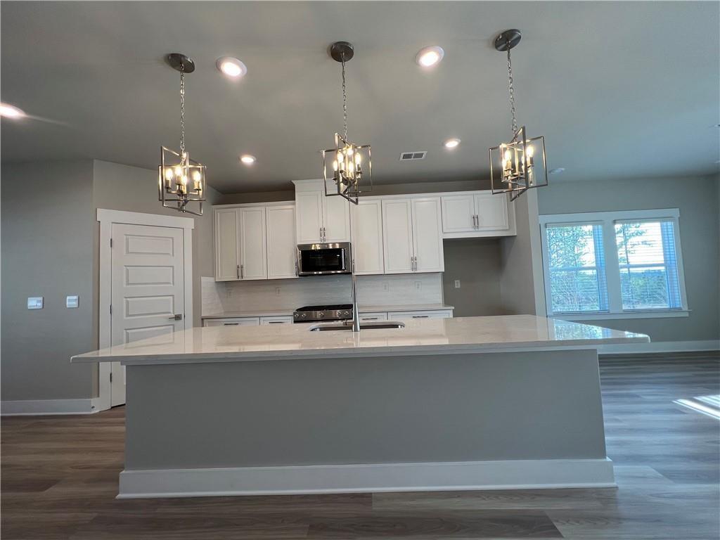 The Ridgewalk Landing - Residential Lease