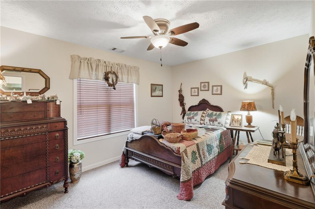 The Hills at Mountain View - Residential