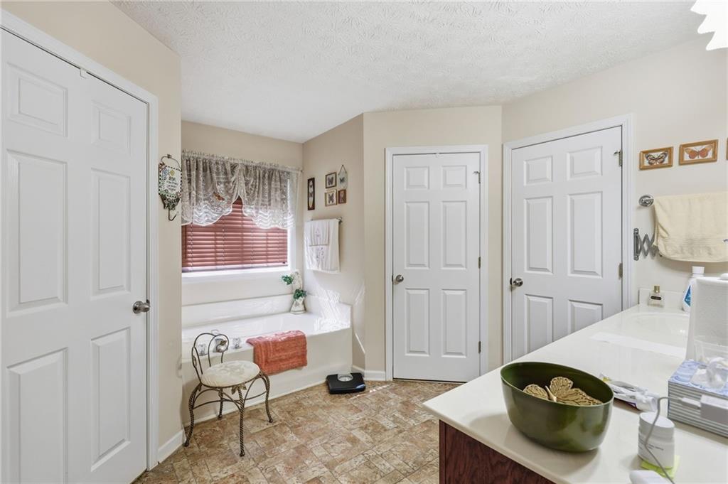 The Hills at Mountain View - Residential
