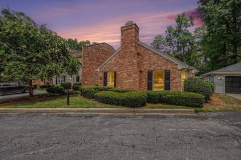 Photo of 1527 September Chase, Decatur, GA 30033 (MLS # 7812147)